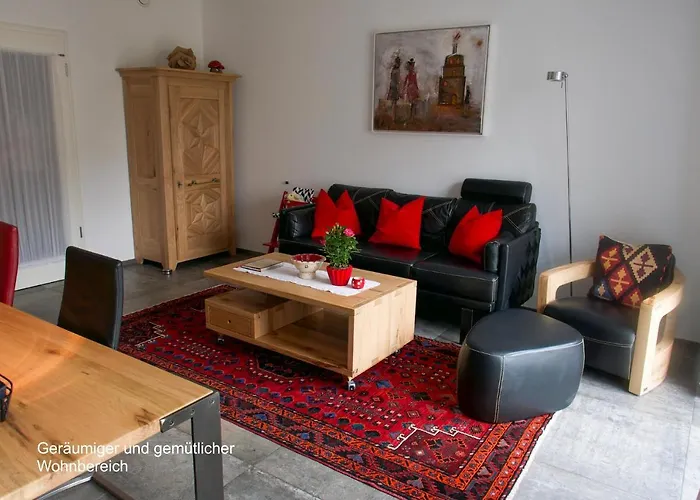 Pole Poppenspaeler Mit Ladestation 公寓 比苏姆